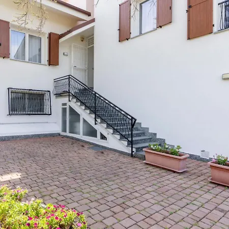 Di Cri By Interhome Apartman Marina dʼAndora