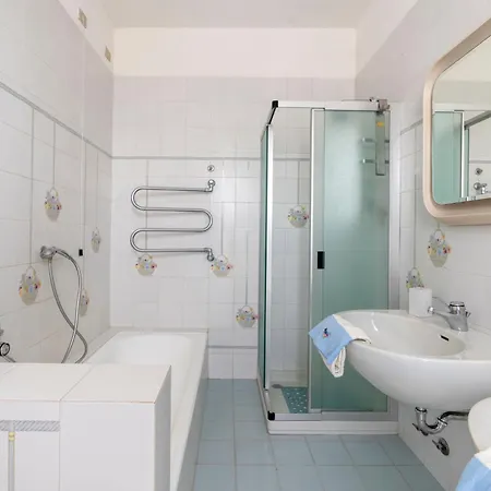 Di Cri By Interhome Apartman Marina dʼAndora